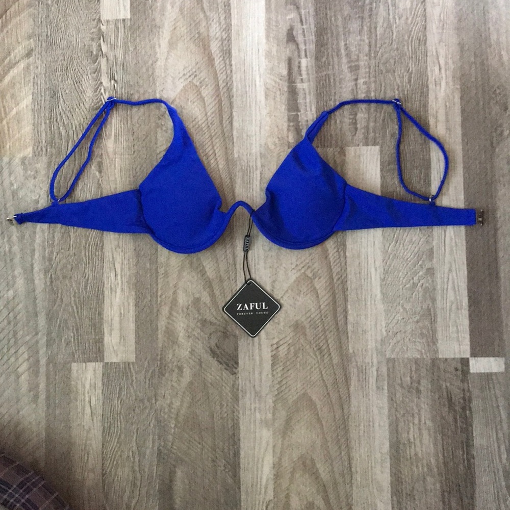BRAND NEW Zaful bikini top